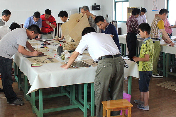 中國(guó)人民大學(xué)、北京師范大學(xué)王學(xué)嶺書法工作室在安邦集團(tuán)面授會(huì)(圖4)